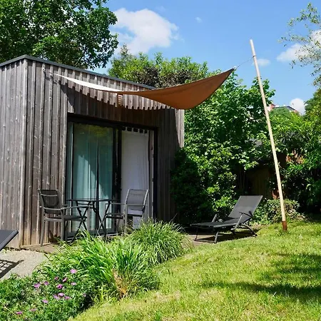 Les De Do Bed & Breakfast *