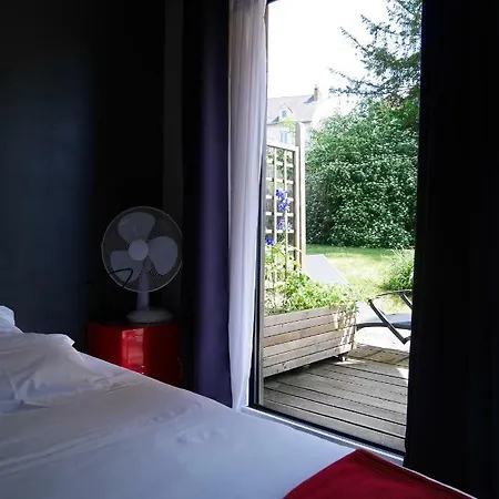 Les De Do Λε Μανς