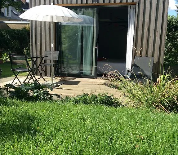 Les De Do 3* לה מאנש