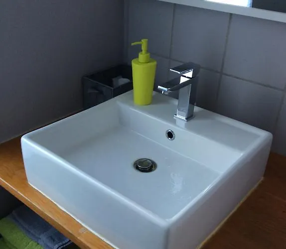 Les De Do Alojamento de Acomodação e Pequeno-almoço 3*