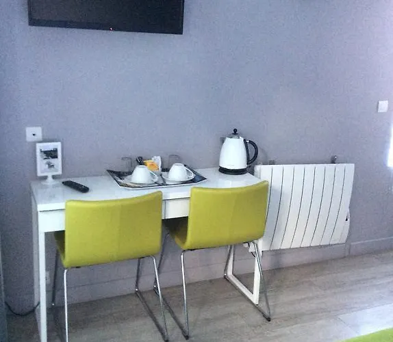 Les De Do Alojamento de Acomodação e Pequeno-almoço Le Mans