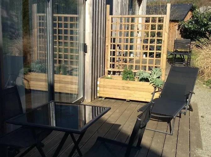 Alojamento de Acomodação e Pequeno-almoço Les De Do 3*